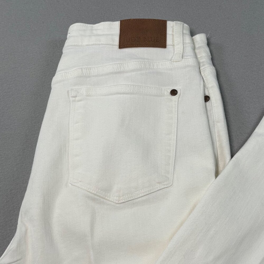Judy Blue White Boyfriend Fit Jeans Women's Size 15/32 Straight Leg